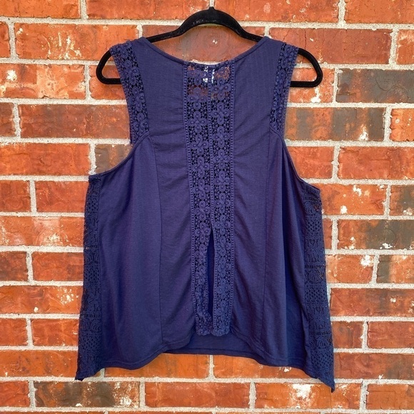 Torrid 1 Womens Blue Crochet Trim Split Back Tank Top - Picture 5 of 10